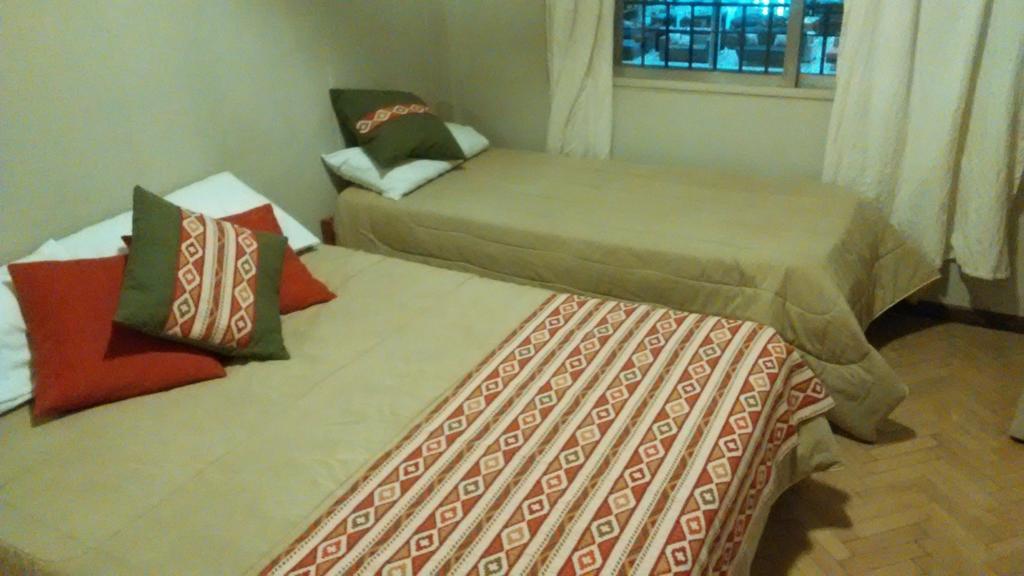Loica Hostel ปูแอร์โตมาดริน ภายนอก รูปภาพ