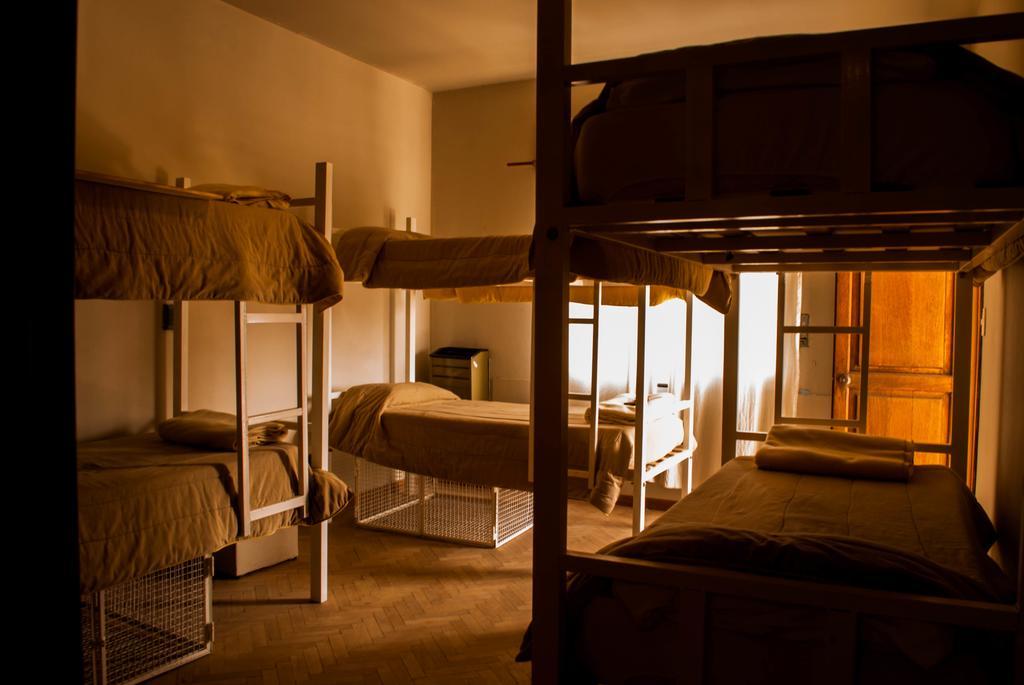 Loica Hostel ปูแอร์โตมาดริน ภายนอก รูปภาพ
