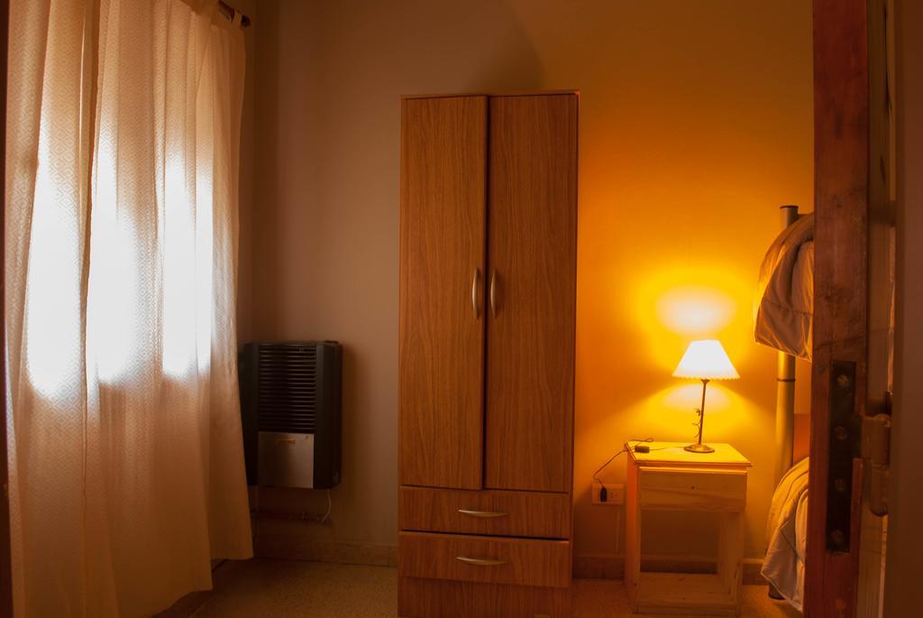Loica Hostel ปูแอร์โตมาดริน ภายนอก รูปภาพ