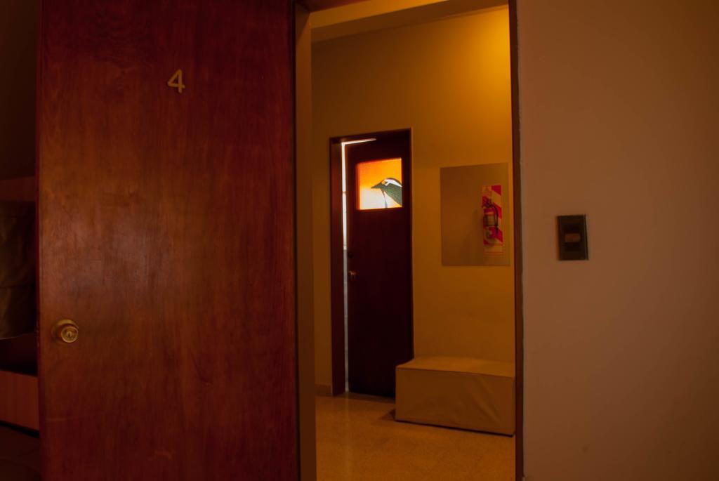 Loica Hostel ปูแอร์โตมาดริน ภายนอก รูปภาพ