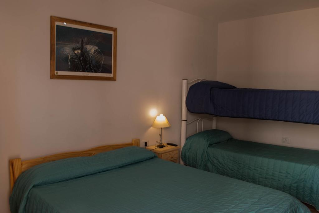 Loica Hostel ปูแอร์โตมาดริน ภายนอก รูปภาพ
